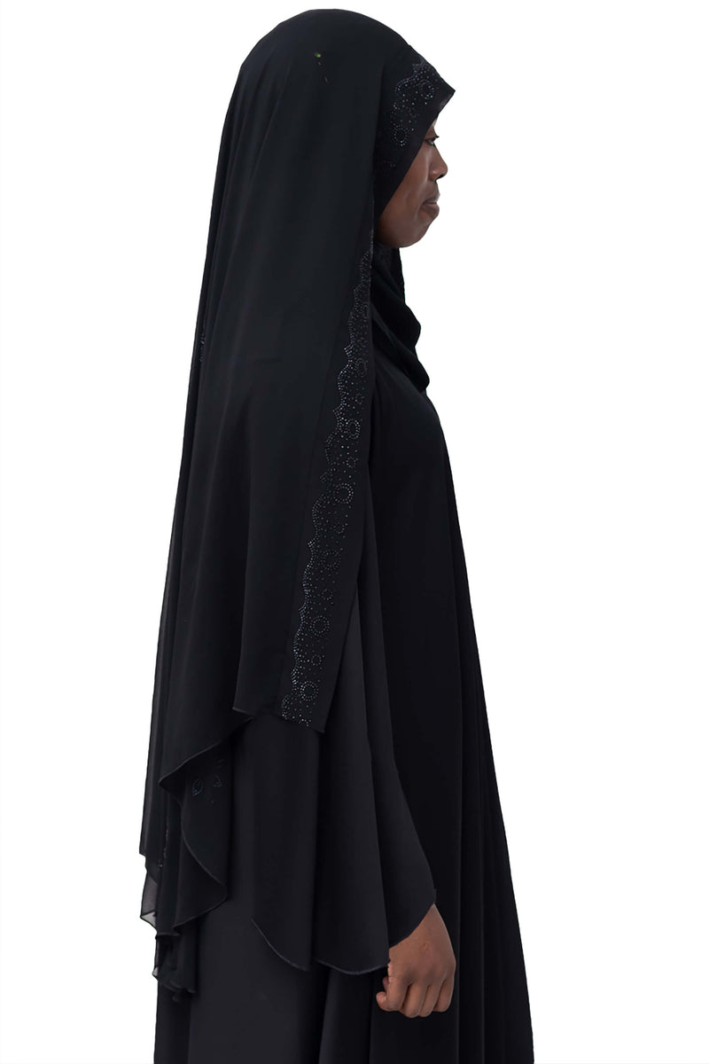 Saba Ghashwas in Black | Al Shams Abayas_2